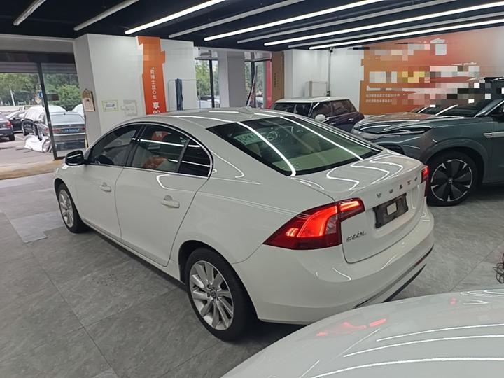 S60 2014 S60L 2.0T photo 4
