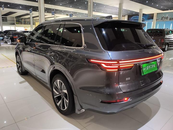 Li Auto ONE 2021 EREV 6-Seater photo 4