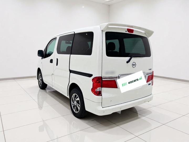 NV200 2016 Facelift 1.6L CVT Luxury photo 4