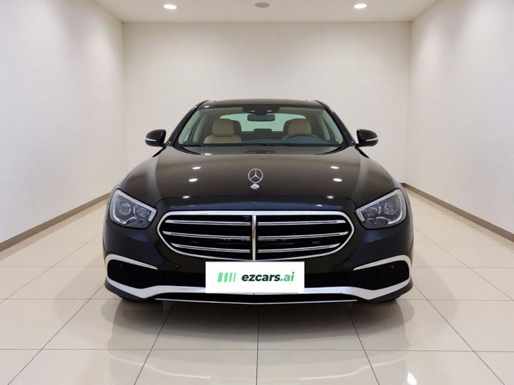 E-Class 2018 Facelift E 300 L Sport Luxury photo 2