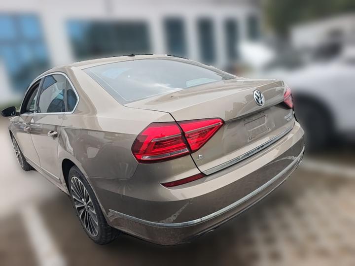 Passat 2016 330TSI DSG photo 4
