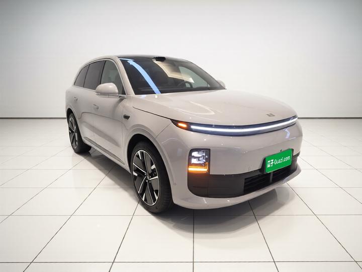 Li Auto L6 2025 Max Smart Refresh Edition photo 3