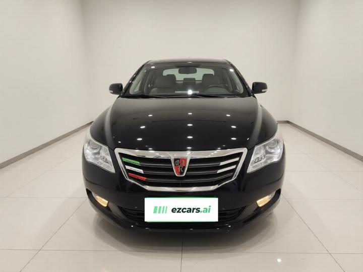 950 2012 2.4L Luxury Executive photo 2