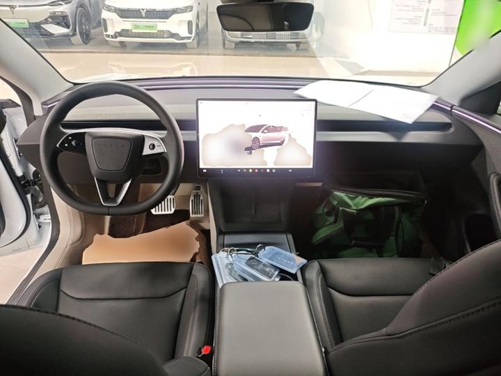 Model 3 2026 RWD photo 5