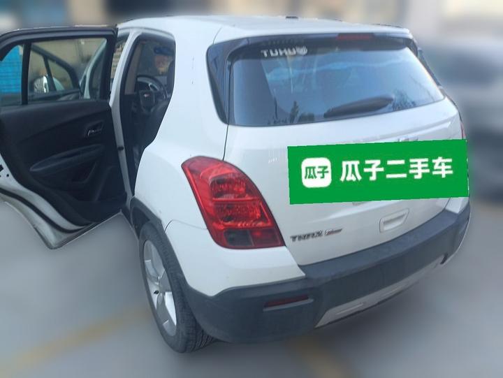 2014 1.4T AT RWD Comfort photo 4