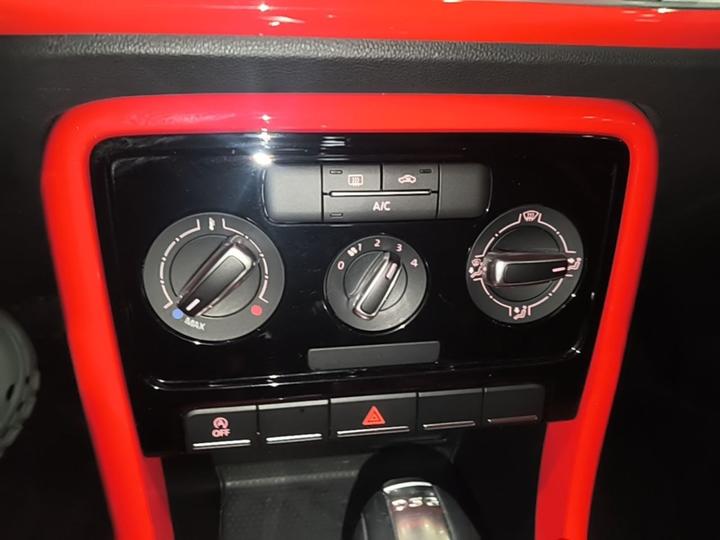 2018 180TSI photo 4