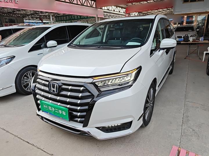 Elysion 2022 2.0L e:HEV Luxury photo 2