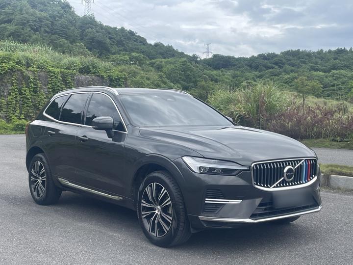 XC60 2022 B5 AWD Luxury photo 3