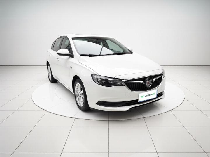 Excelle 2021 Facelift Classic 1.5L AT Elite photo 3