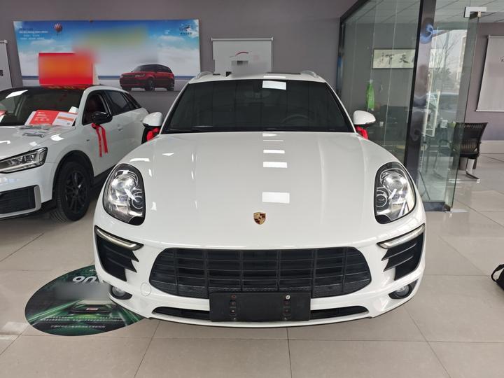 2014 Macan 2.0T photo 2