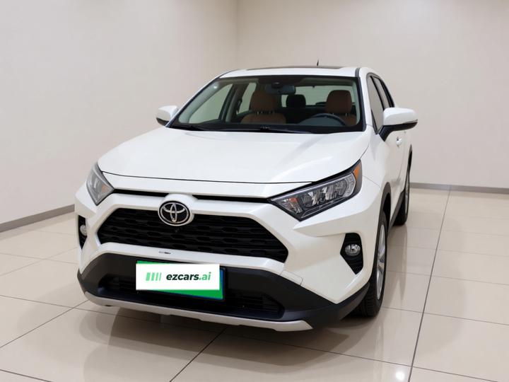 RAV4 2022 2.0L CVT RWD photo 2
