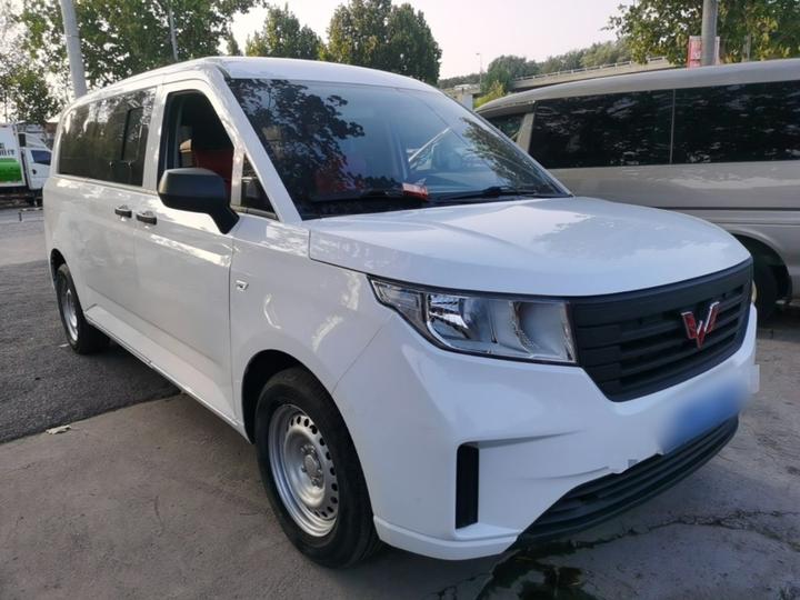 Wuling 2021 1.5T MT Comfort photo 3