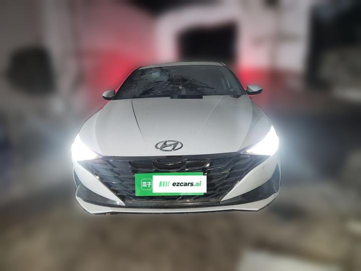 Elantra 2021 1.5L CVT LUX Premium photo 2