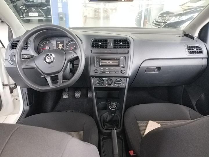 Polo 2016 1.4L MT photo 5