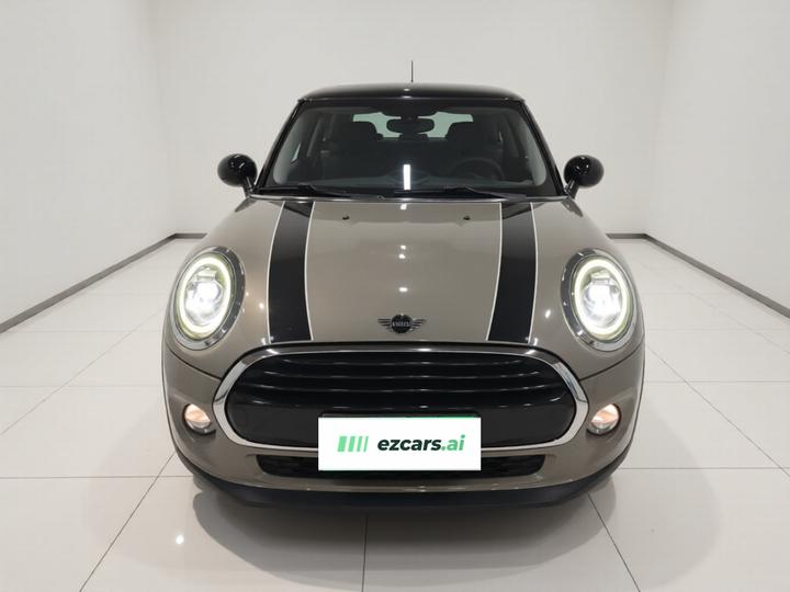 2018 1.5T COOPER Classic photo 2