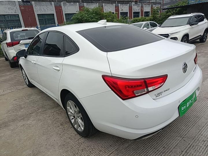Verano 2019 Sedan 20T DCT Leading photo 4