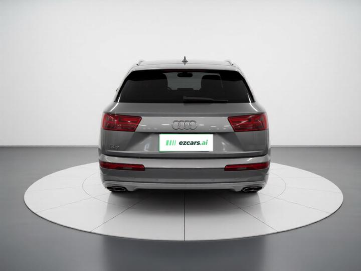 Q7 2016 45 TFSI Tech photo 3