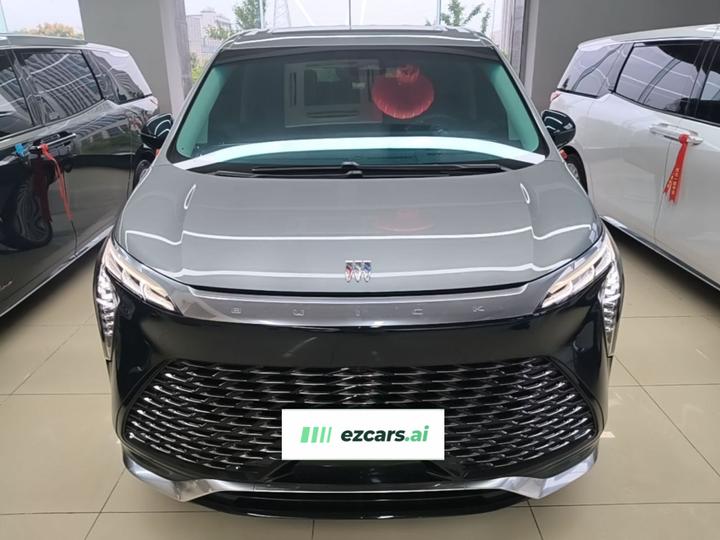 2023 2.0T 4-Seater photo 2