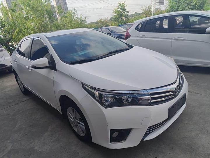 Corolla 2014 1.6L CVT GL-i photo 3