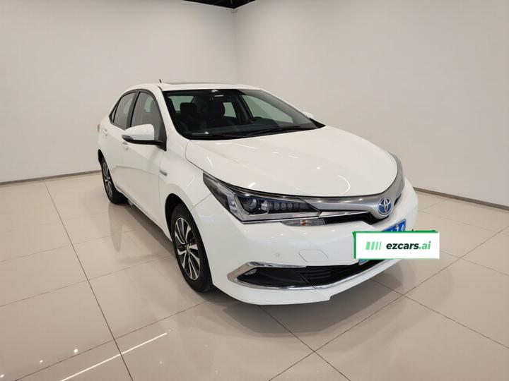 Corolla 2016 Hybrid 1.8L E-CVT Elite photo 3