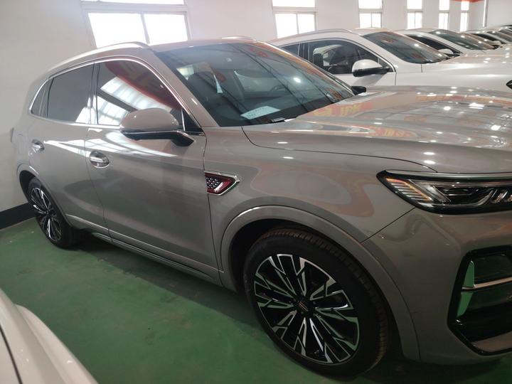 HS5 2023 2.0T AWD Pro photo 3