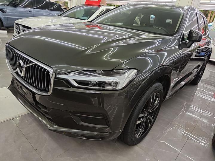XC60 2019 T5 AWD China V