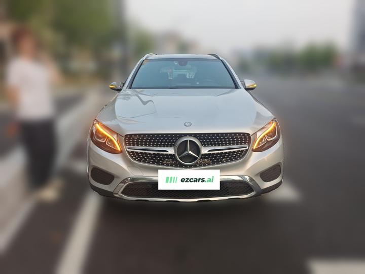 GLC 2016 GLC 200 4MATIC photo 2