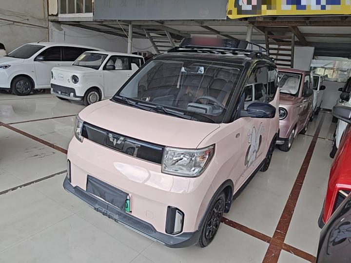 Hongguang MINIEV 2022 GAMEBOY 300km LFP