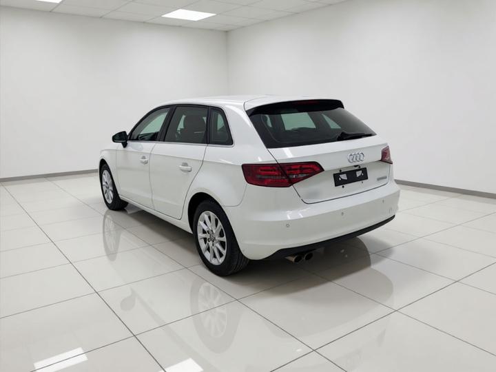 A3 2016 Sportback 35 TFSI Progressive photo 4