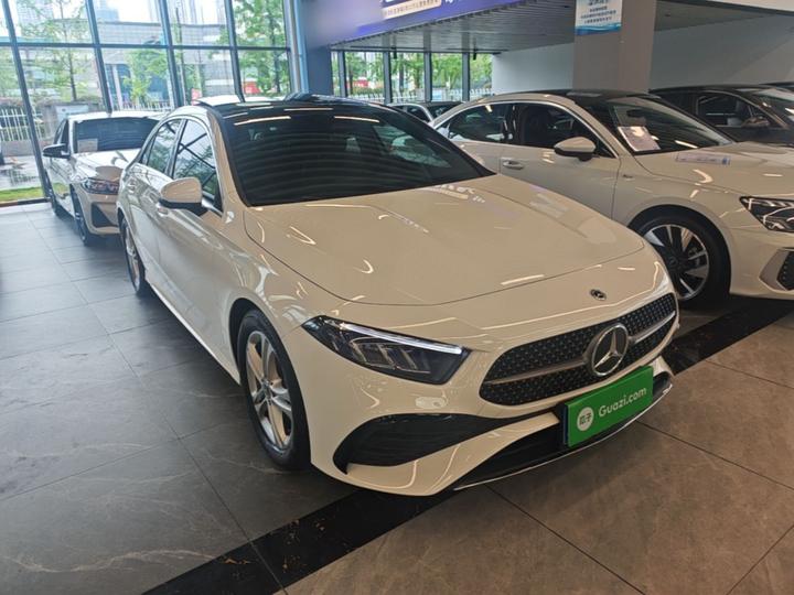 A-Class 2024 Facelift A 180 L photo 3