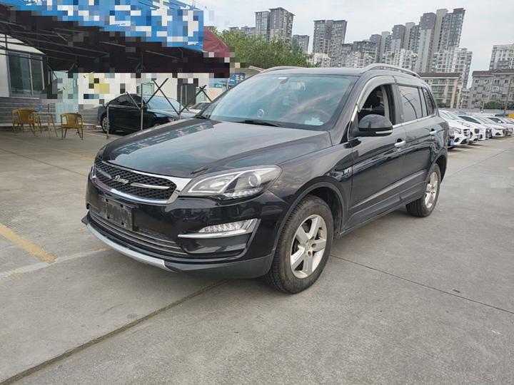 Domy X5 2017 Value 1.6L MT Comfort