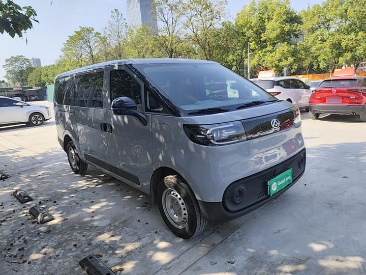 MAXUS V1 2026 V1 50kWh photo 3