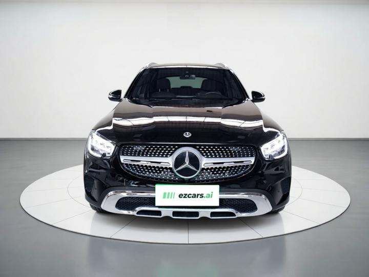 GLC 2020 GLC 260 L 4MATIC Dynamic photo 2