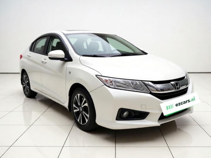 2015 1.5L CVT Luxury photo 3