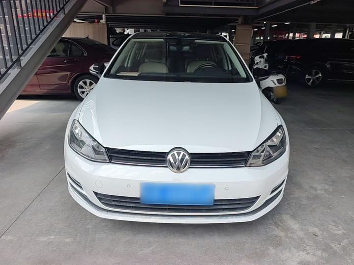 Golf 2017 230TSI AT Luxury Anniversary Edition photo 2