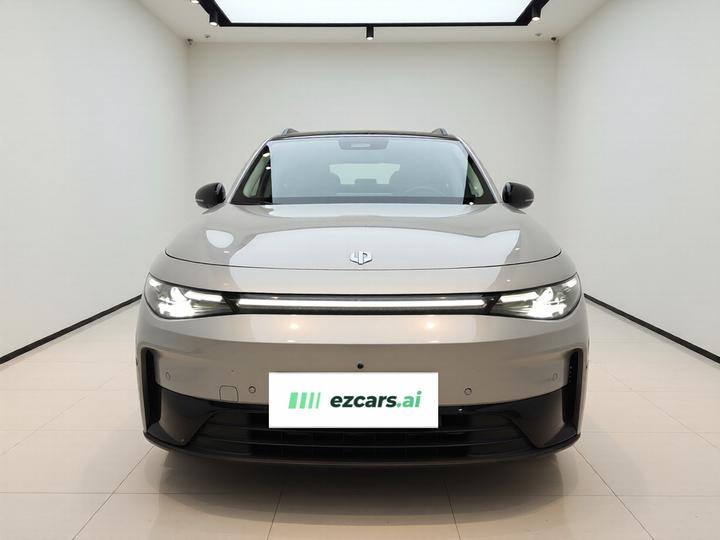 Leapmotor C16 2024 EV 520 Exclusive photo 2