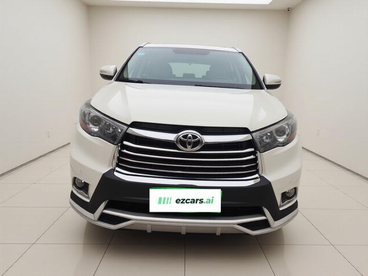 Highlander 2017 2.0T AWD Luxury 7-Seater photo 2