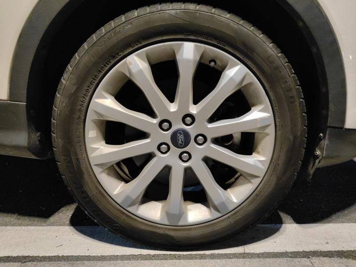 Kuga 2013 1.6L GTDi AWD Elite photo 8