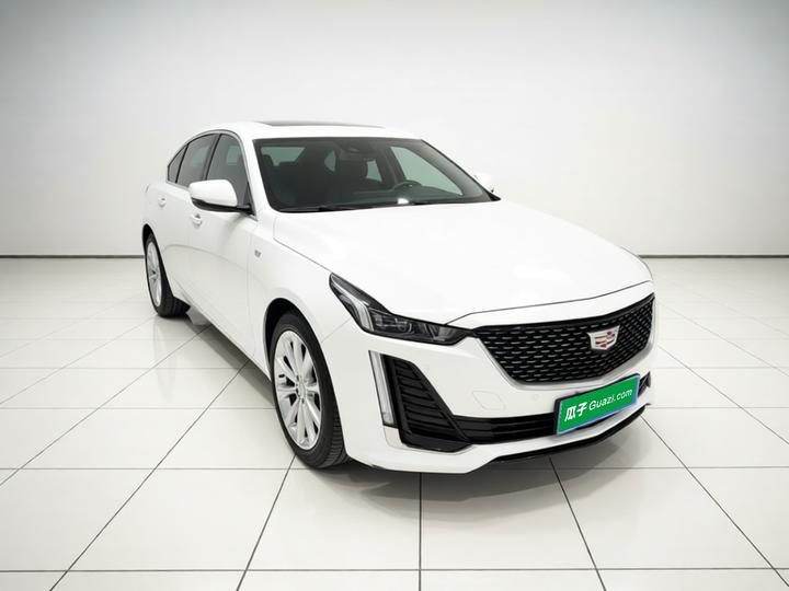 CT5 2022 28T Luxury Standard photo 3
