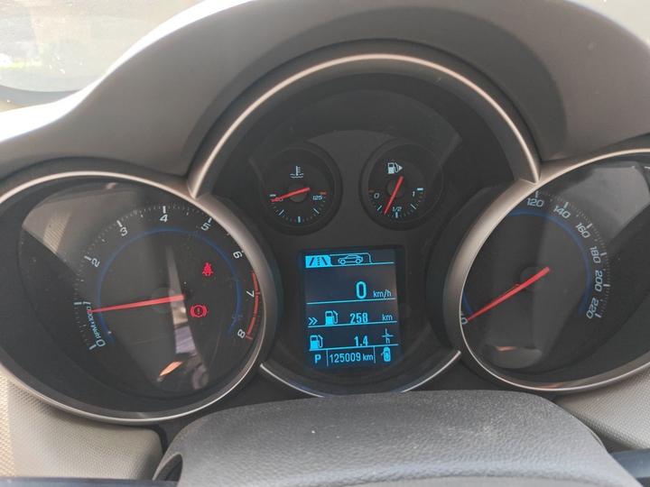 2015 1.5L Classic SE AT photo 8