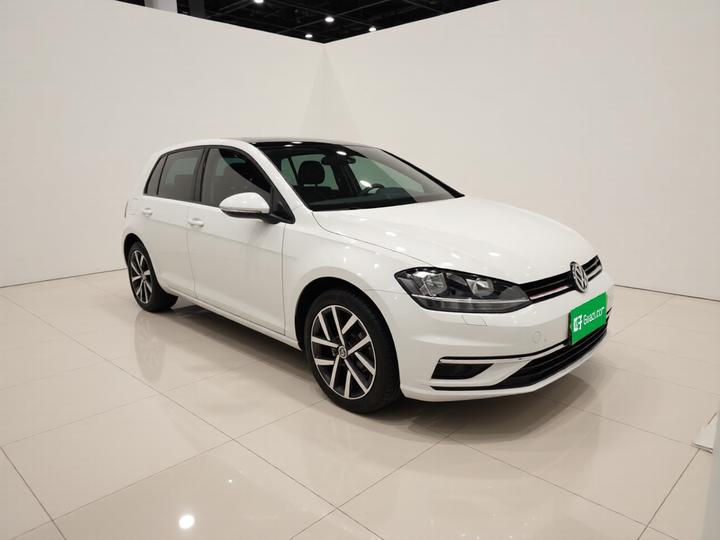 Golf 2018 230TSI AT Luxury photo 3