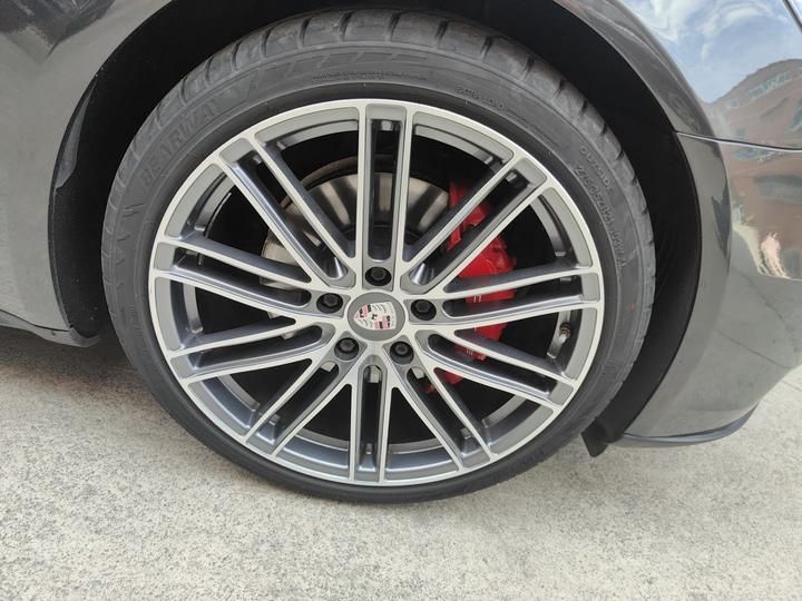 2019 Panamera Executive Extended 2.9T photo 8