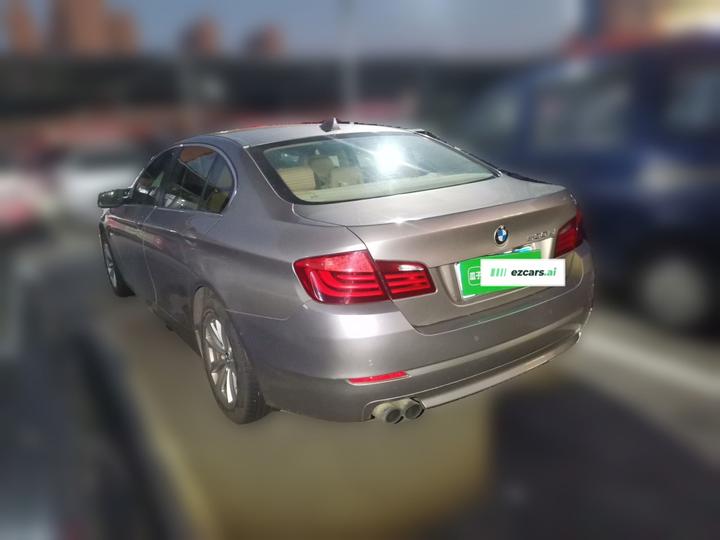 5 Series 2013 520Li photo 4