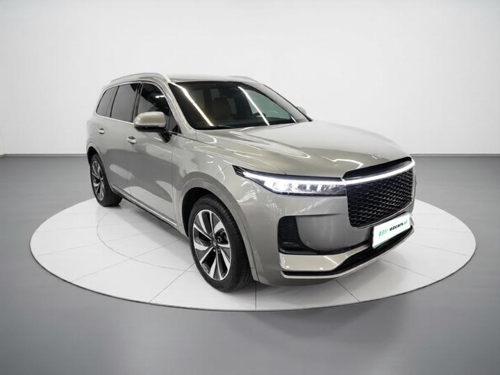Li Auto ONE 2021 EREV 6-Seater photo 3