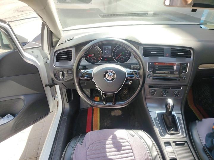 Golf 2016 1.6L AT Comfort photo 3