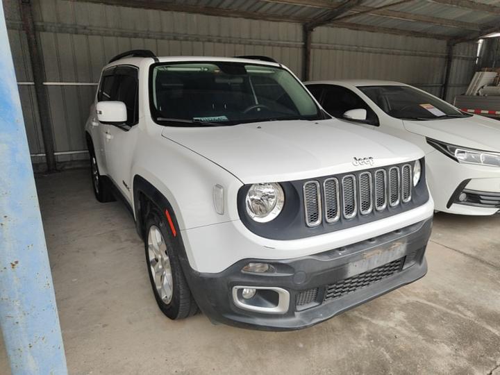 Renegade 2016 1.4T AT photo 3