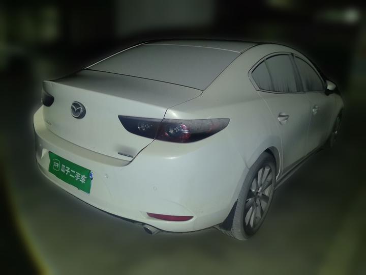 3 Axela 2020 2.0L AT photo 6