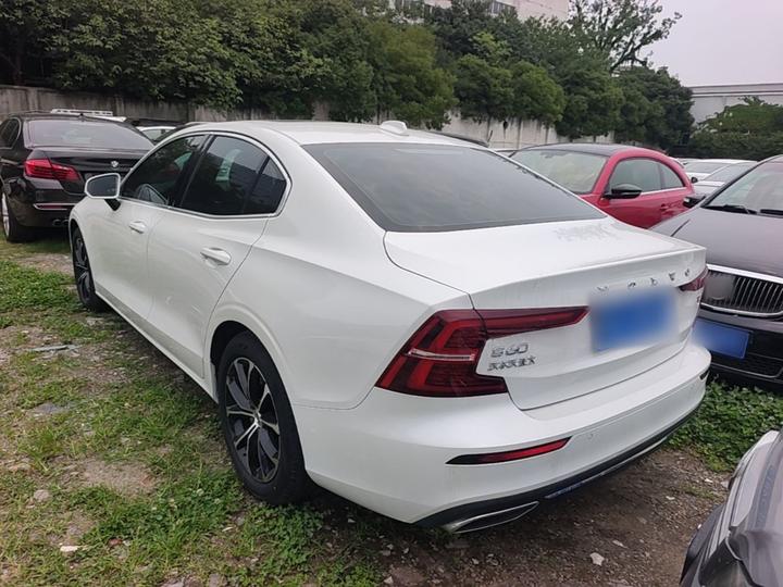 S60 2021 T4 Luxury photo 4