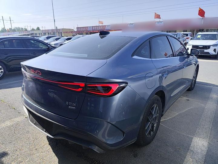 Seal 06 EV 2025 DM-i ADAS 80KM Luxury photo 4