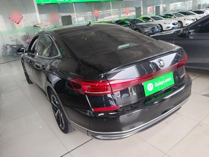 Passat 2023 330TSI Elite photo 4